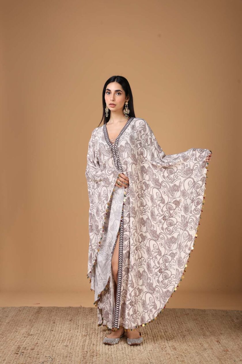 Coconut & brown paisley print kaftan