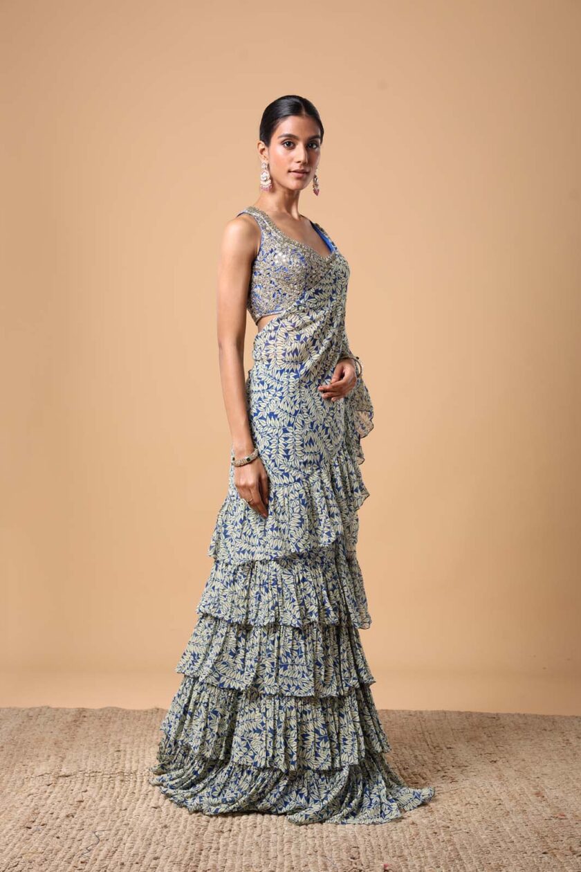 Blue fire print ruffle sari set - Image 2