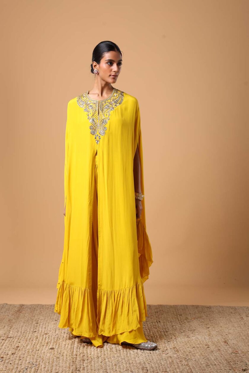 Yellow & beige gold hand embroidered cape set - Image 2
