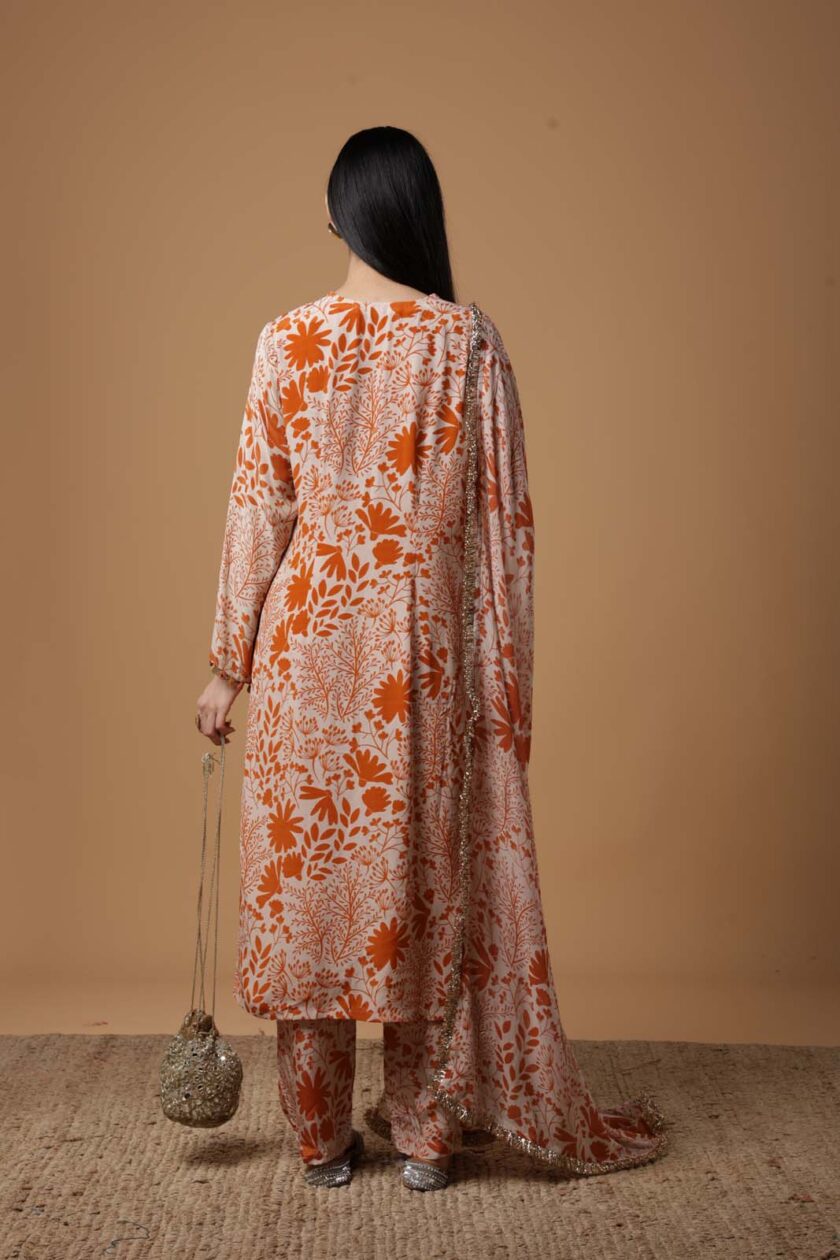 Sand & toasted orange garden print kurta set - Image 4