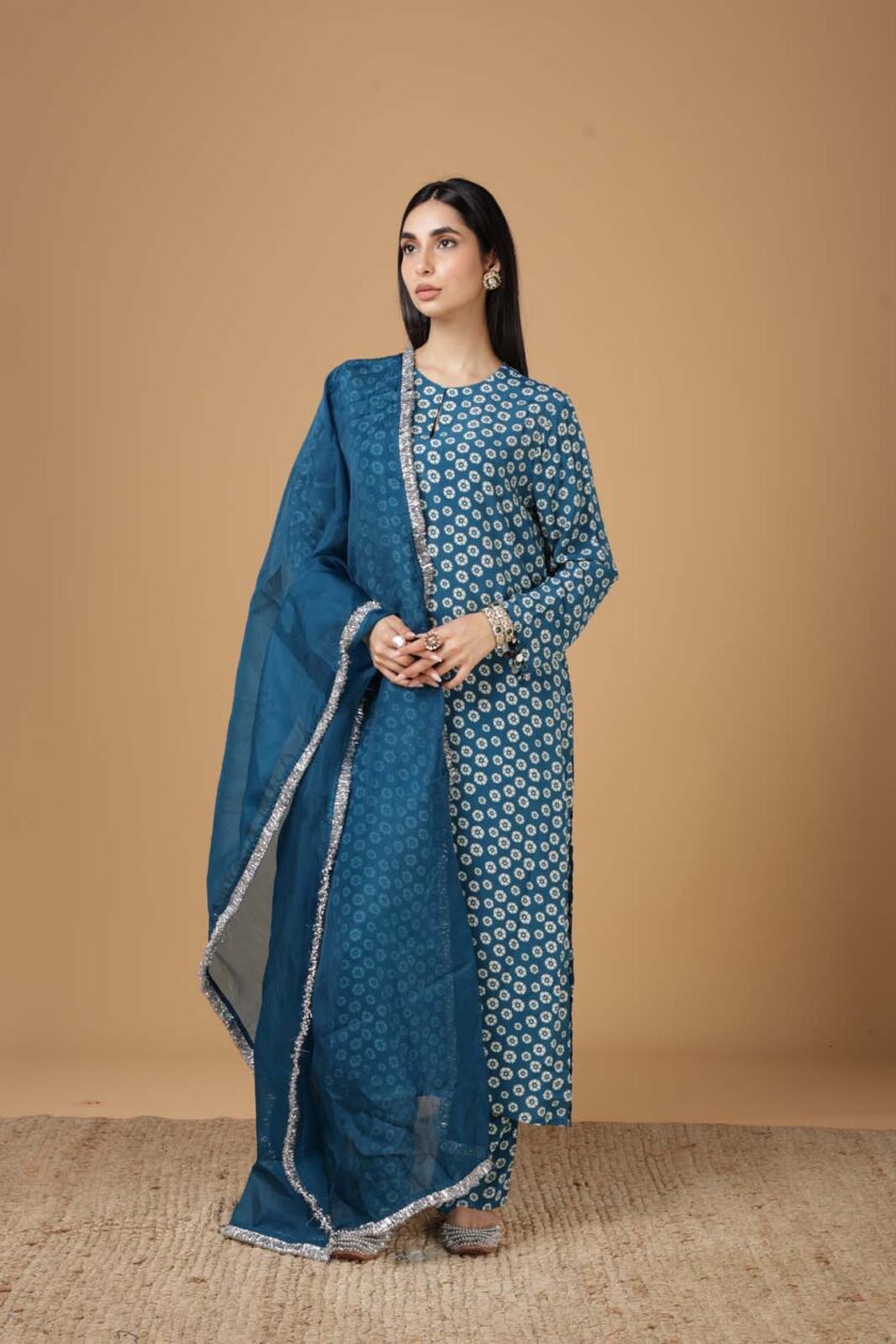 Teal & sand butti print kurta set - Image 2