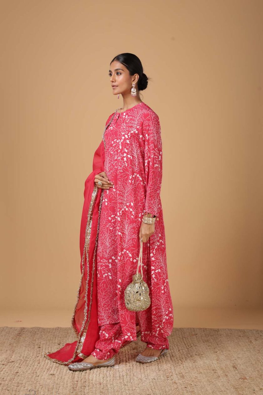 Red & sand garden print kurta set - Image 2