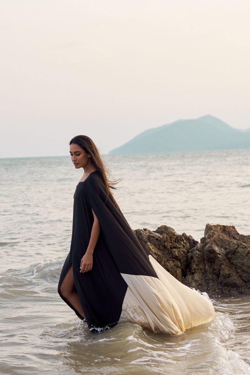 Black & coconut one shoulder cape dress - Image 2