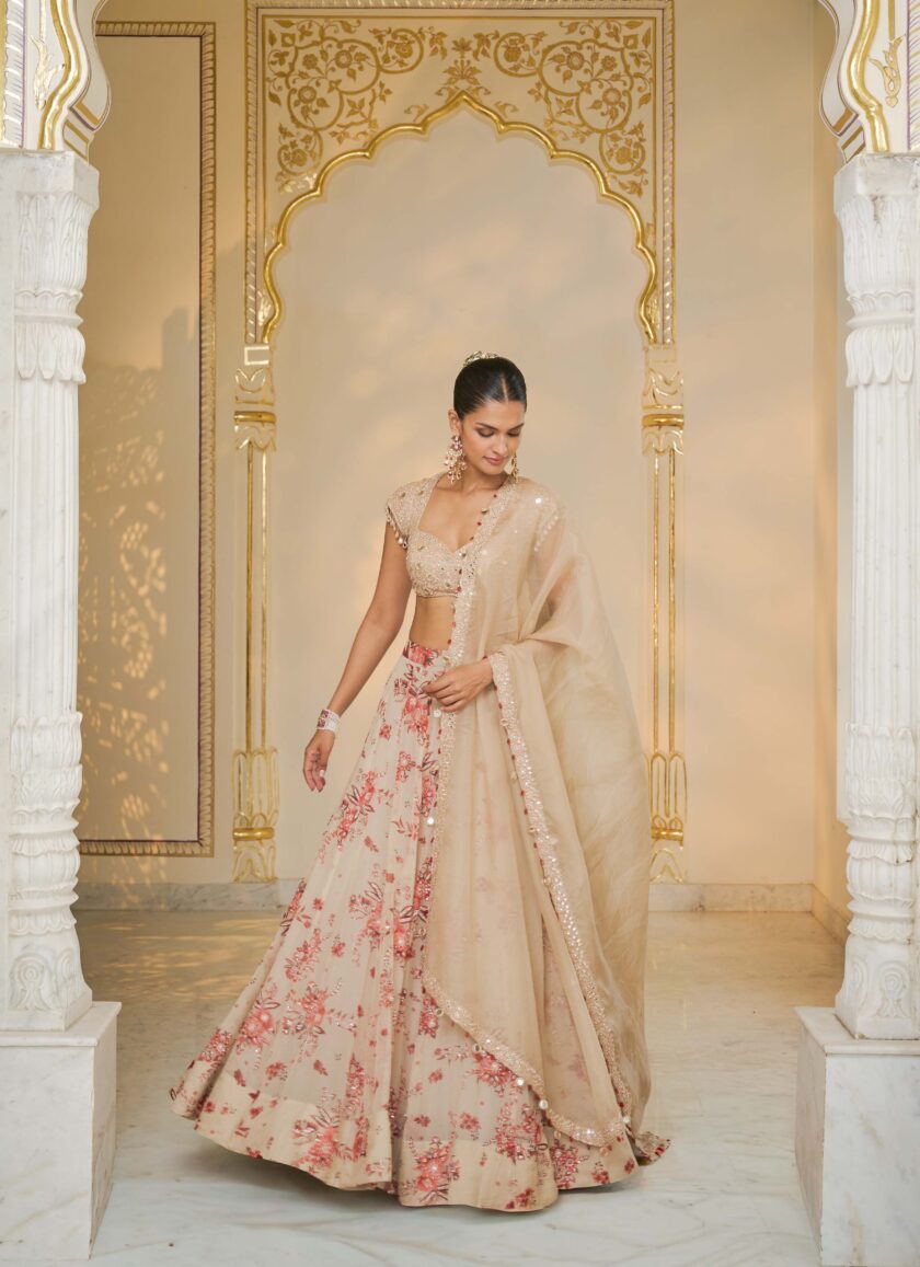 Red bloom print organza lehenga set - Image 2