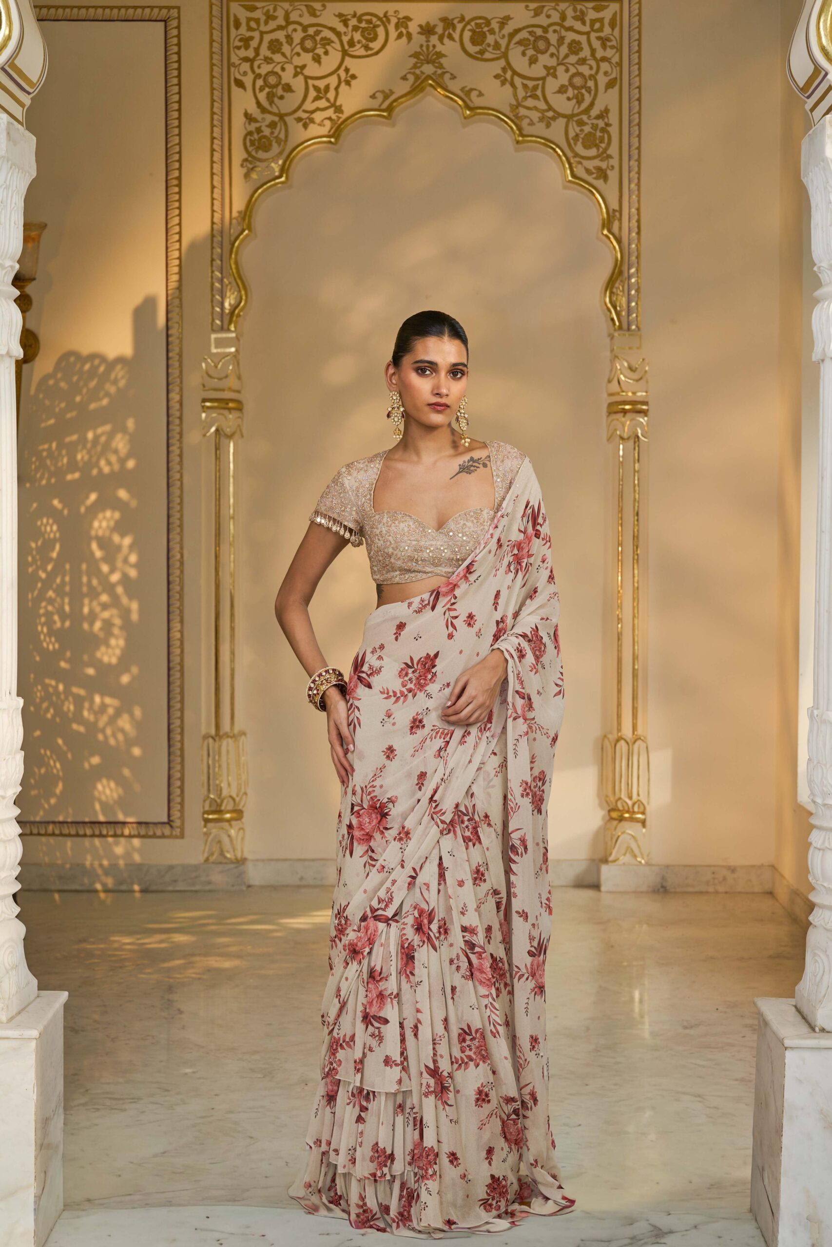 Red bloom print ruffle sari set
