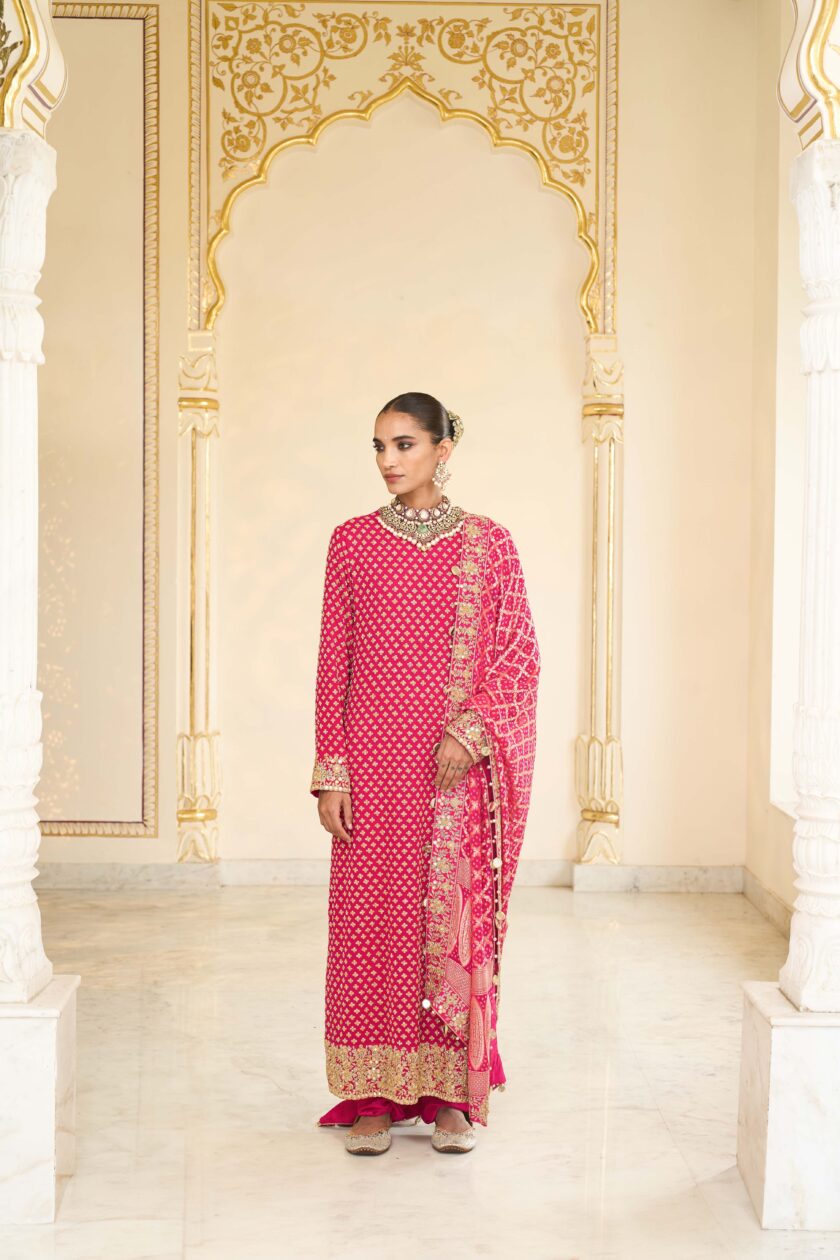 Pink star butti hand embroidered long kurta set - Image 2