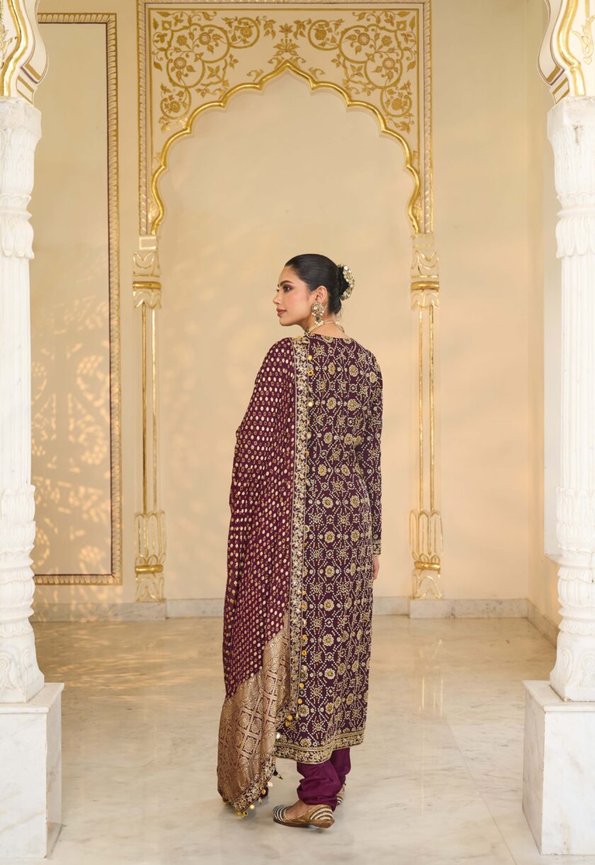 Maroon bandhani hand embroidered long kurta set - Image 4