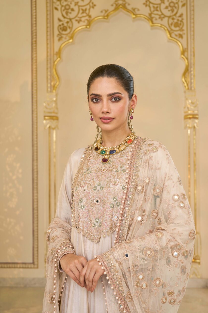 Rose gold tissue & multi thread hand embroidered anarkali set - Image 5