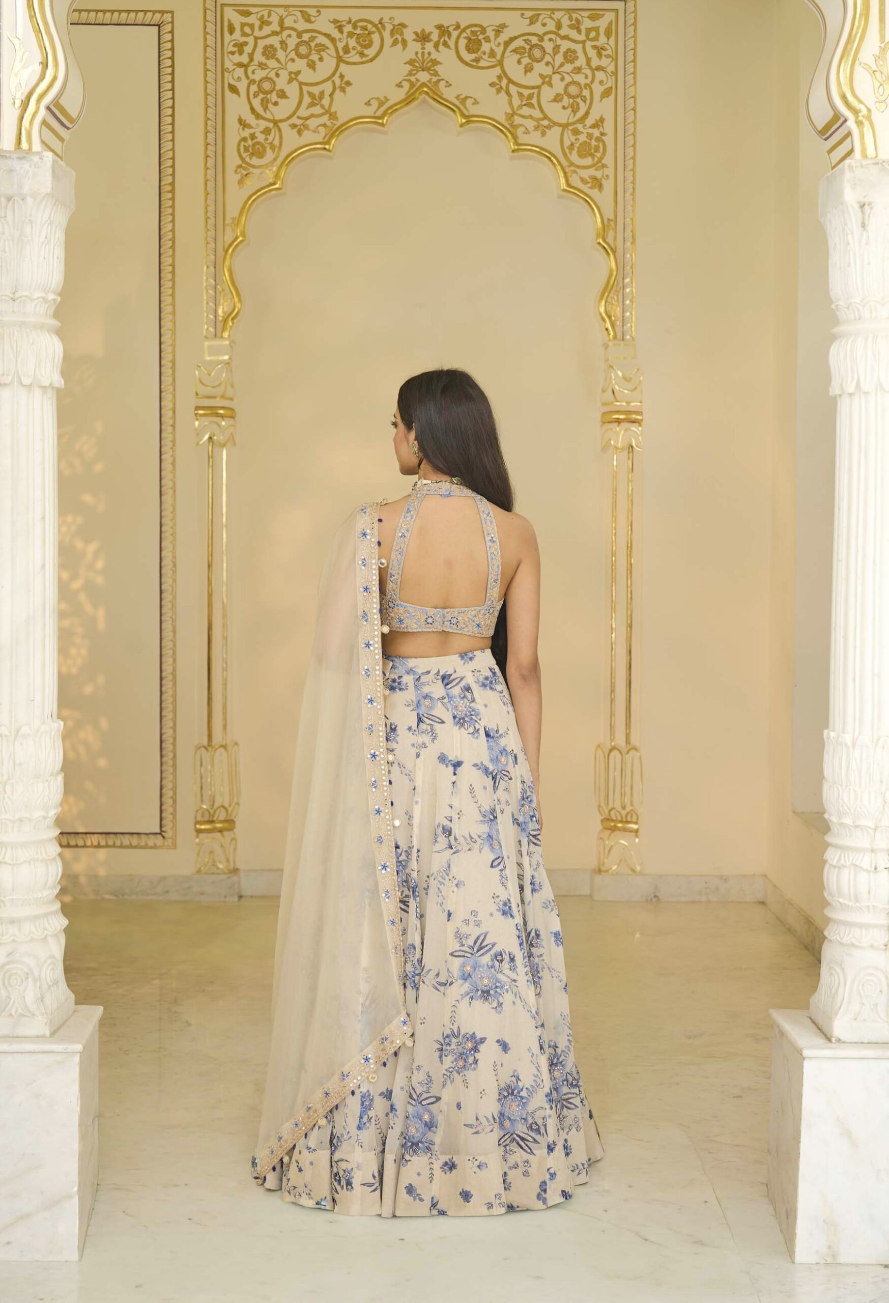 Blue bloom print hand embroidered organza lehenga set - Image 4