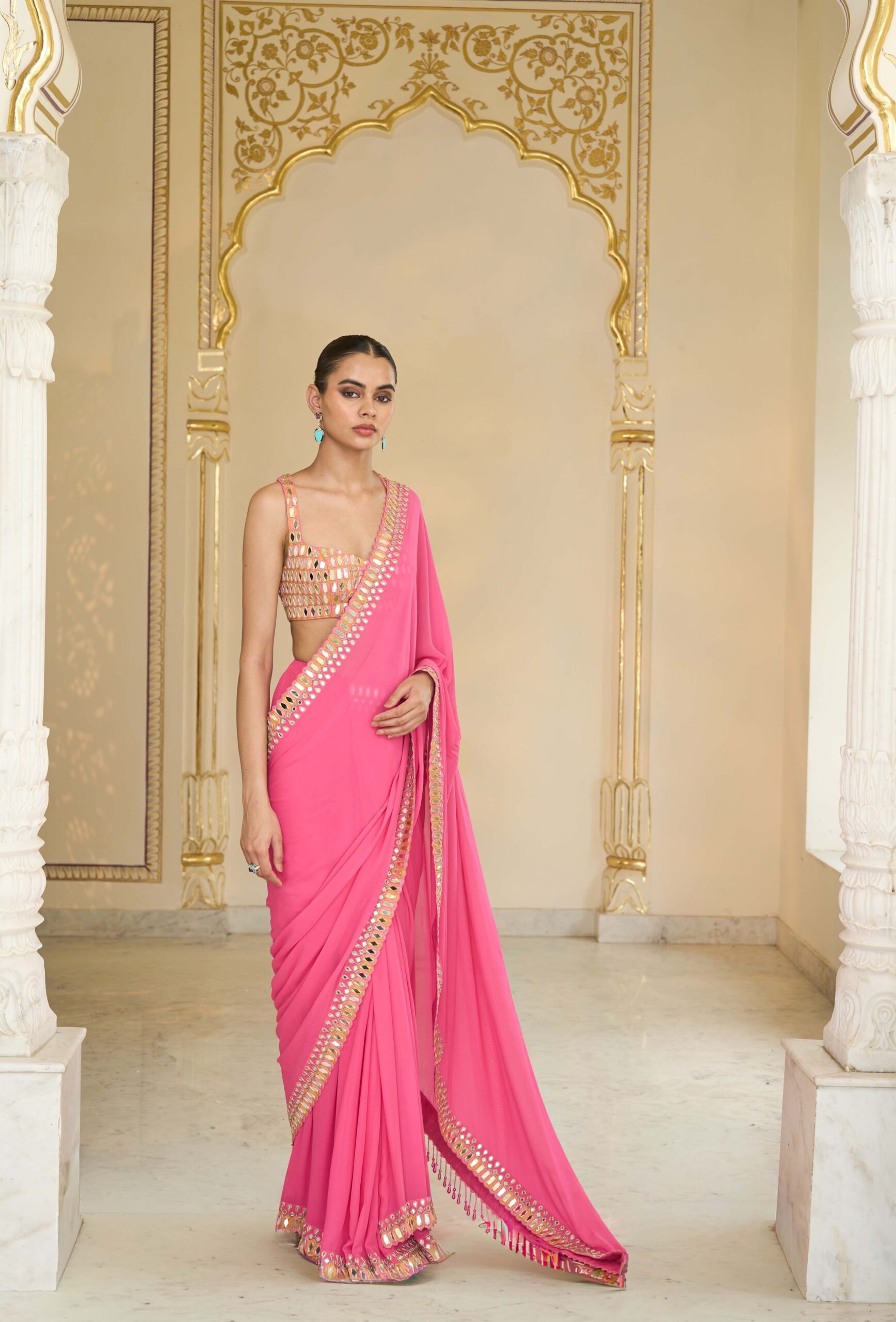 Pink hand embroidered classic sari set - Image 3