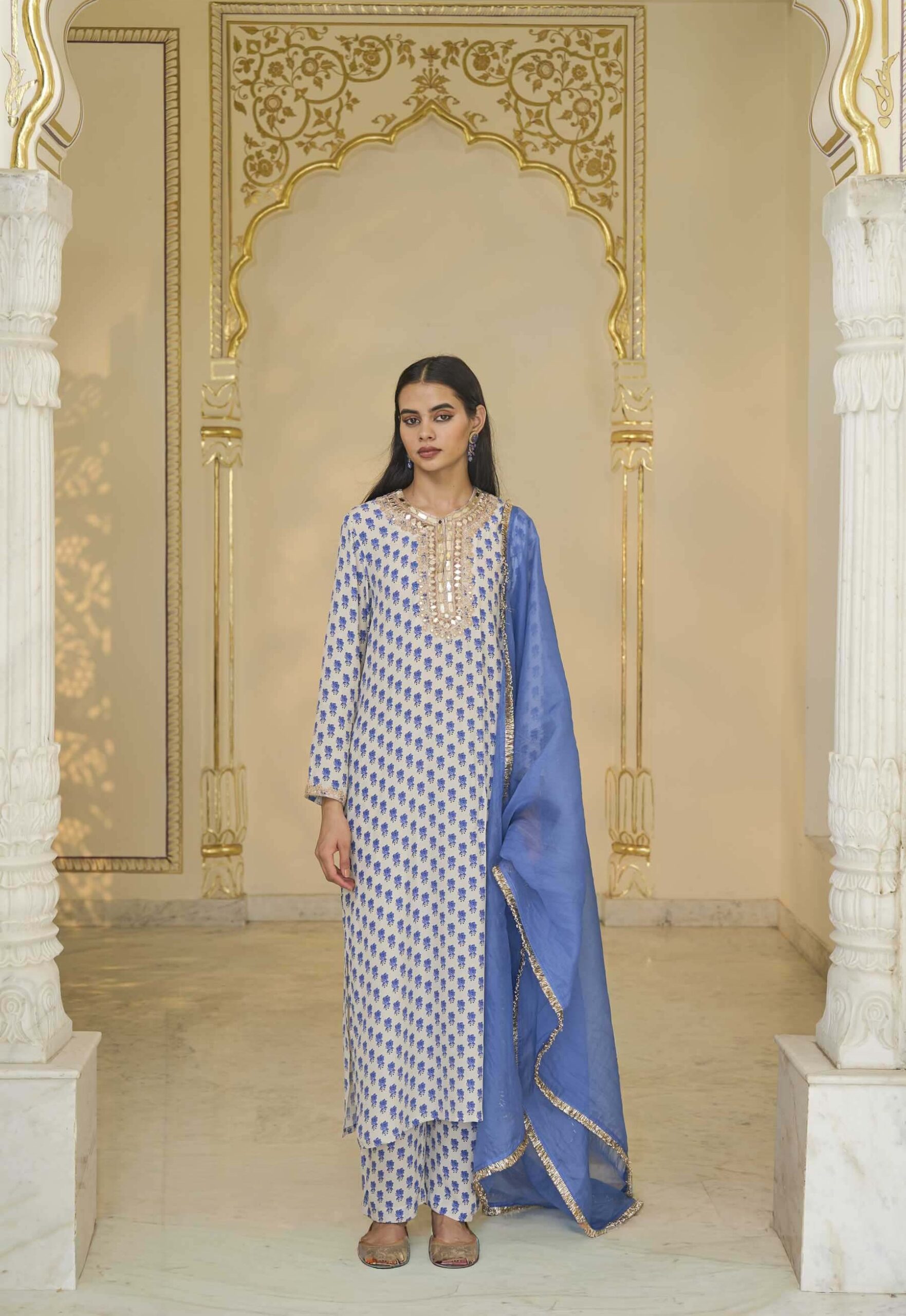 Blue bloom butti print long kurta set