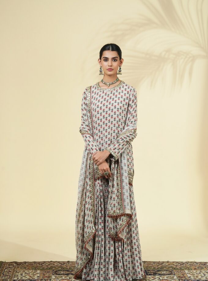 Vintage rose butti print short kurta & gharara set