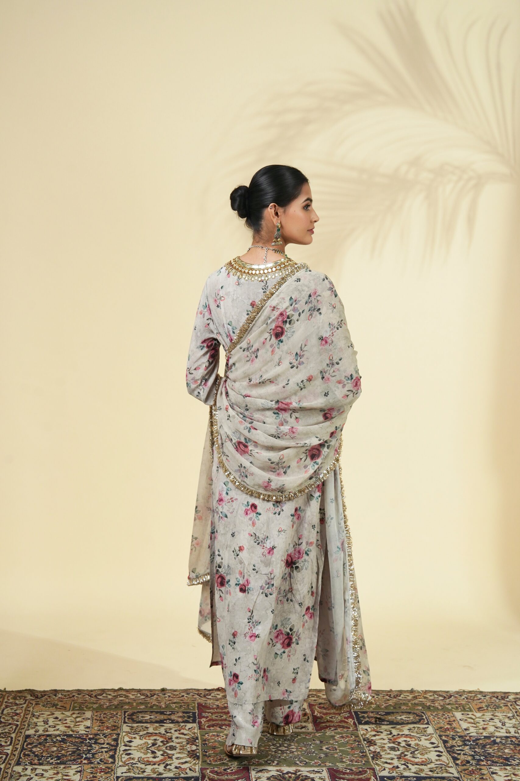 Vintage rose print long kurta set - Image 4