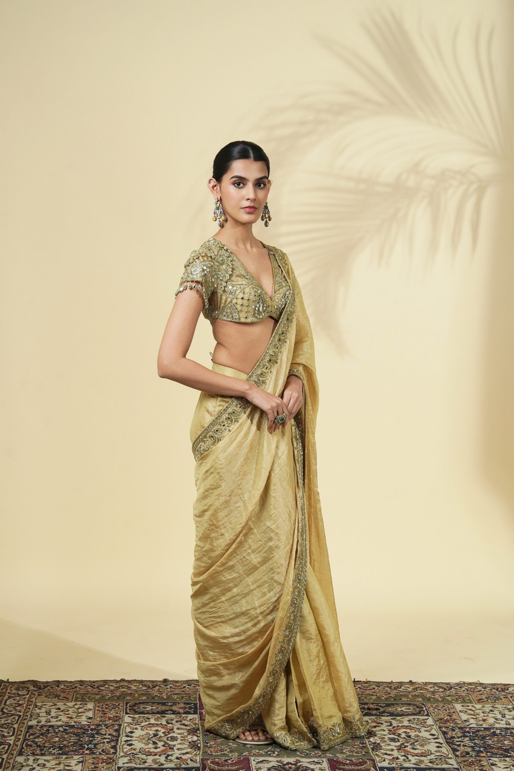 Gold tissue classic sari set - Image 2