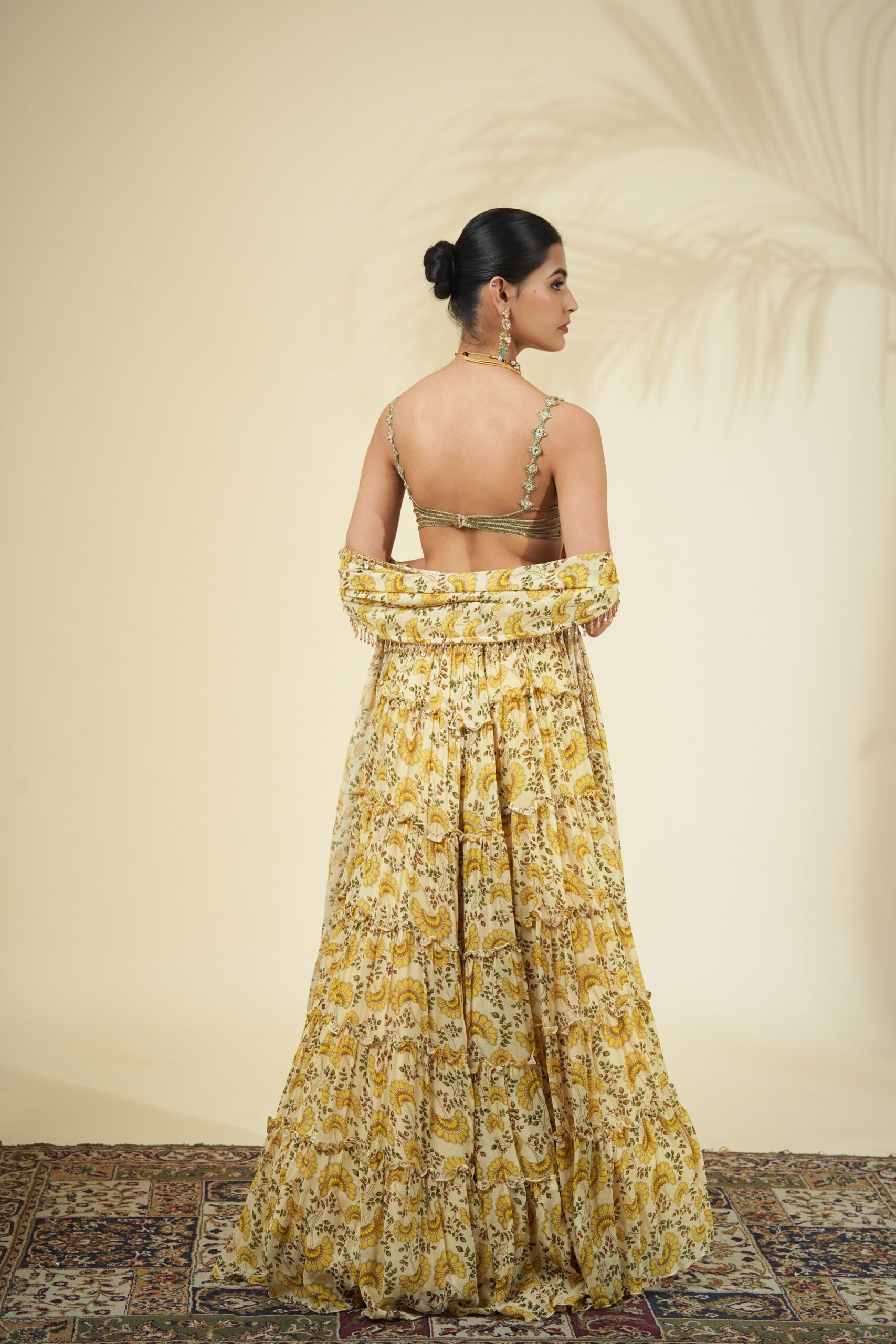 Yellow fan flower print tiered skirt set - Image 4