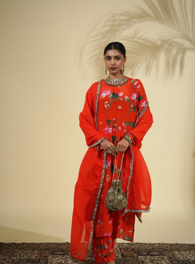 Sindoori floral print kurta set