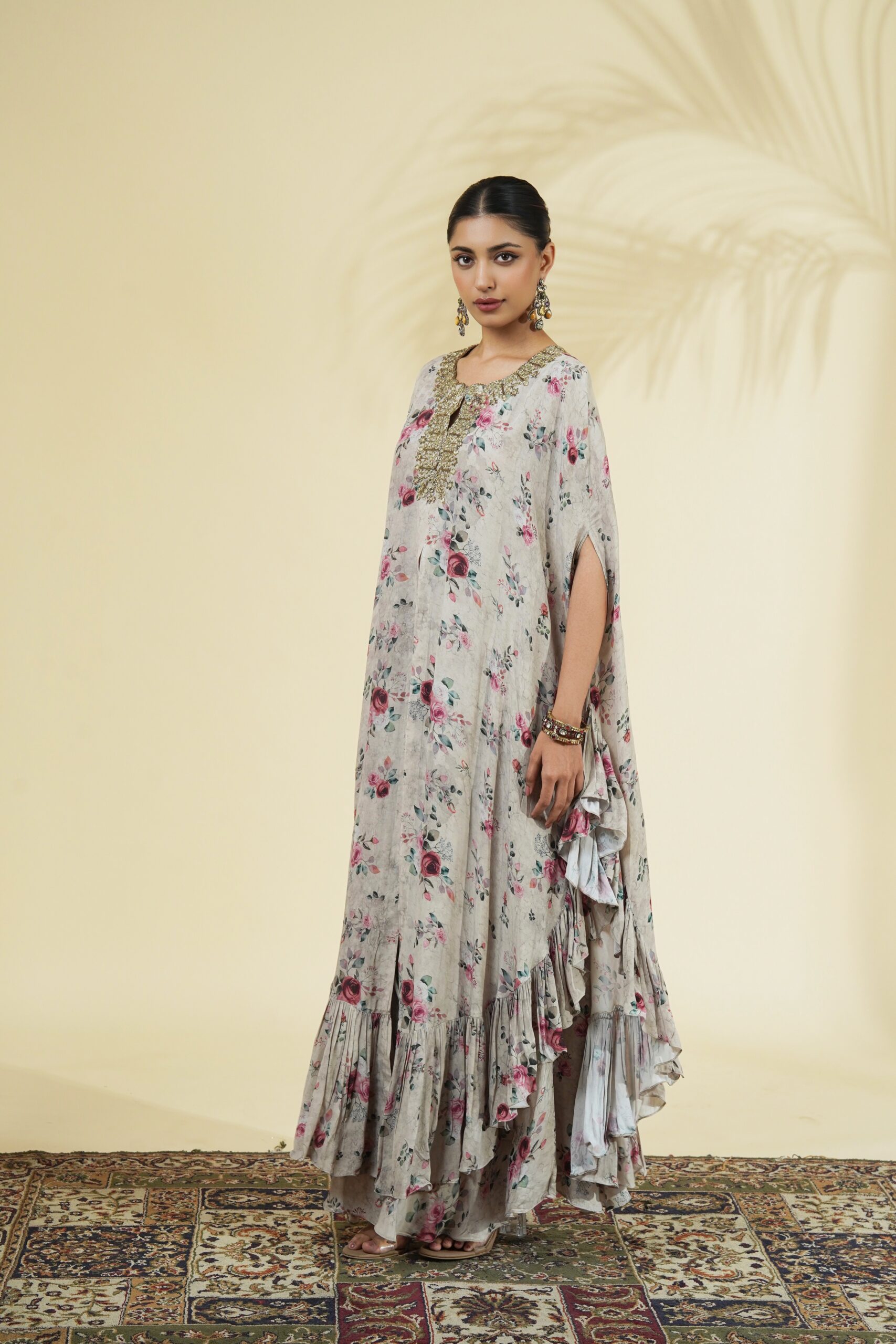 Rose print hand embroidered cape set - Image 2