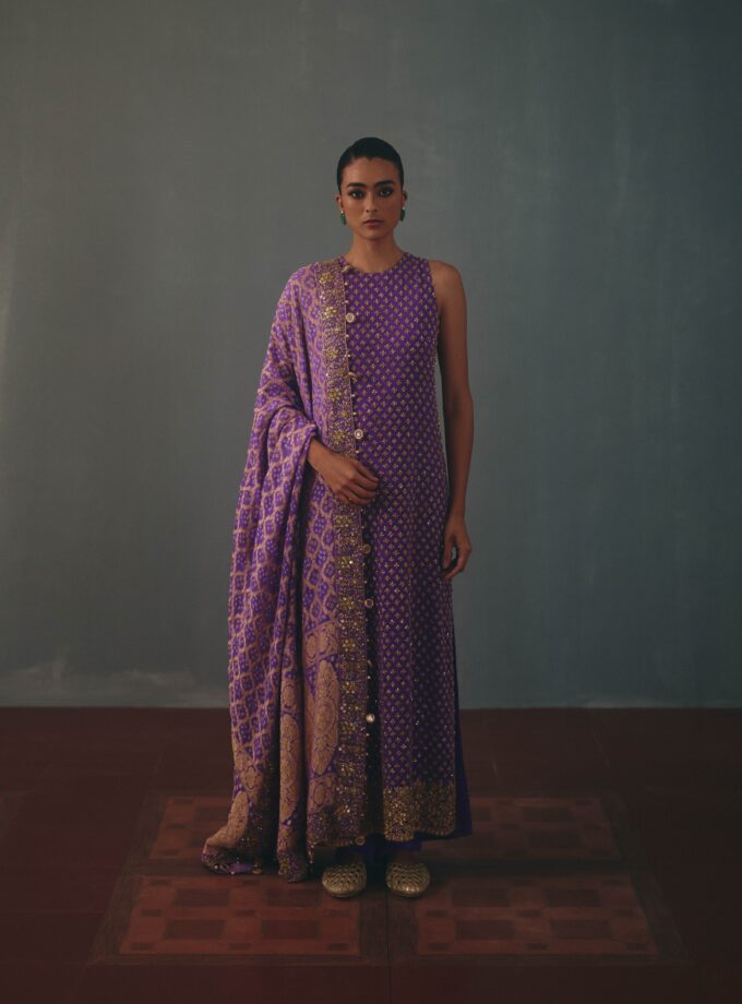 Purple hand embroidered star kurta set