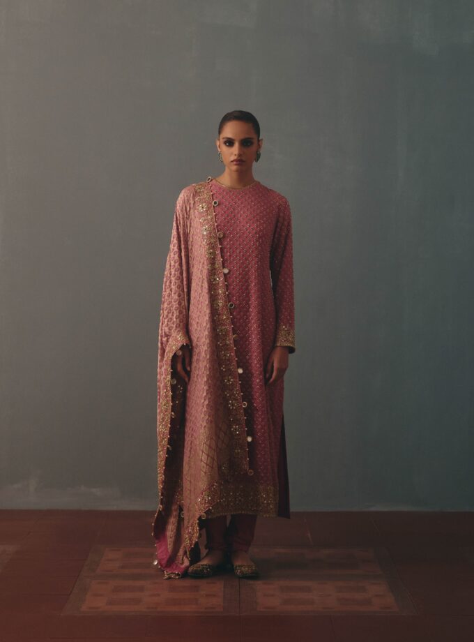 Mauve hand embroidered star kurta set